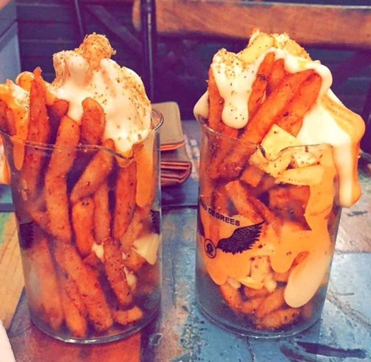 Cheesy Pizza Fries in a Jar