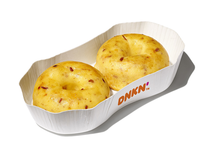 Dunkin Introduces New Omelet Bites Chive Onion Stuffed Bagel Minis And Stroopwafel Donut 1