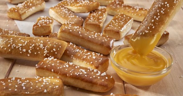 little caesars pretzel breadsticks